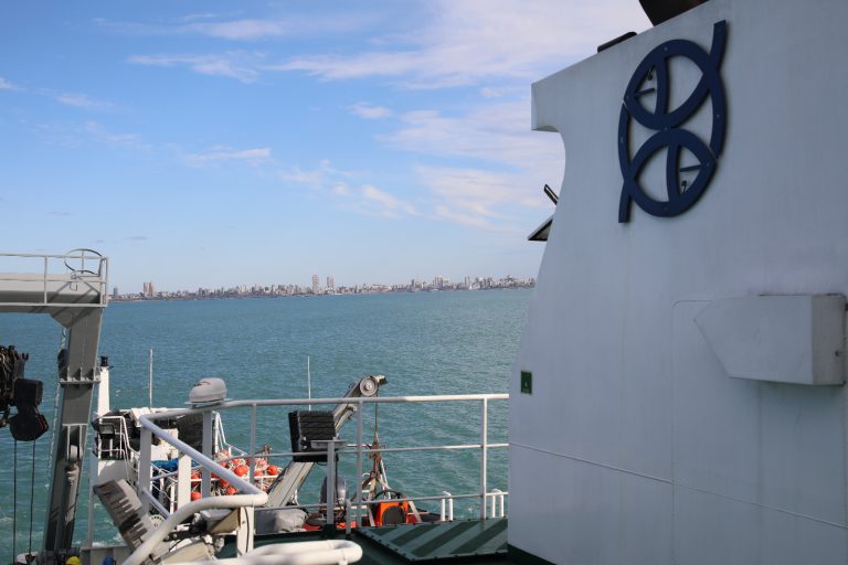 El BIP Victor Angelescu inicia la campa帽a a las Islas Georgias del Sur