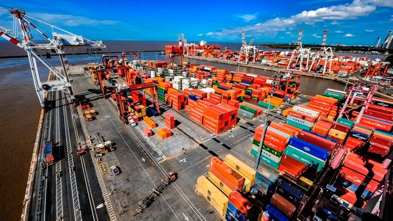 Estado de alerta y posible cese de actividades pone riesgo operatoria del puerto de Buenos Aires - Pescare