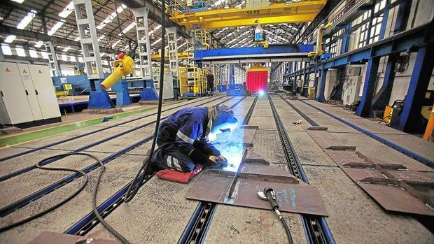 Dos nuevos acuerdos paritarios para el sector naval