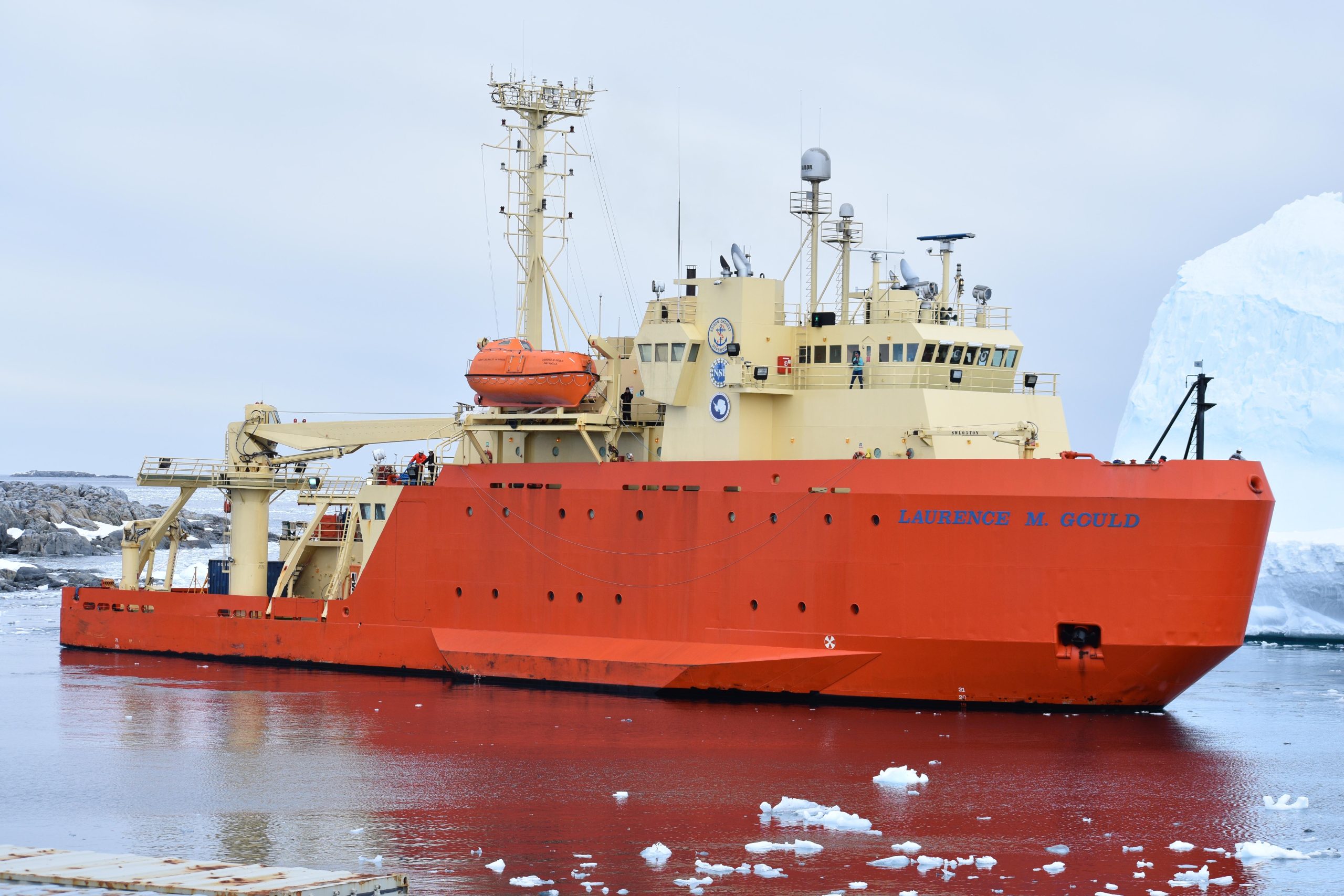 Autorizan actividades de investigación a buque Laurence M. Gould
