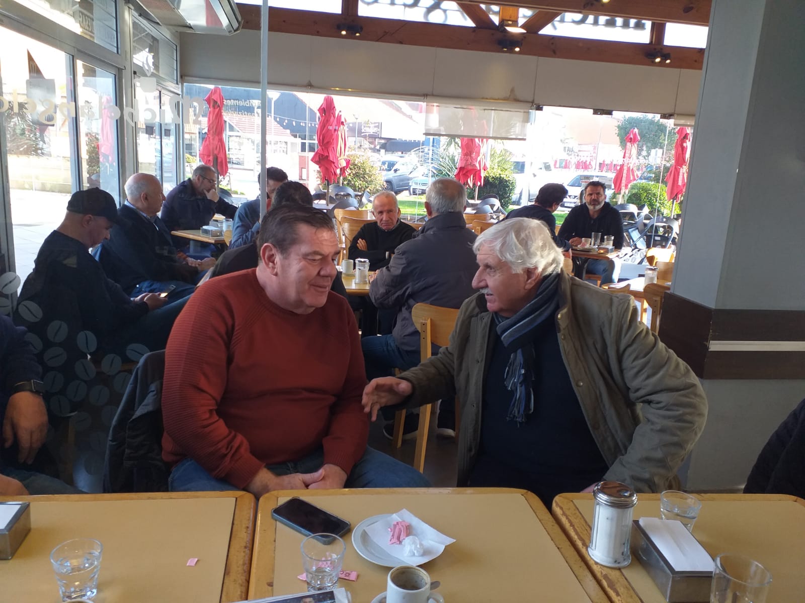 El Intendente Montenegro de visita por el café Michelangelo