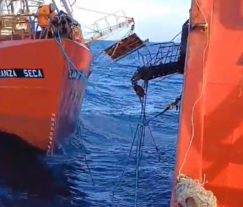 Colisión en alta mar. El BP Lanza Seca y Yenu se tocaron a 35 millas náuticas de Península de Valdés