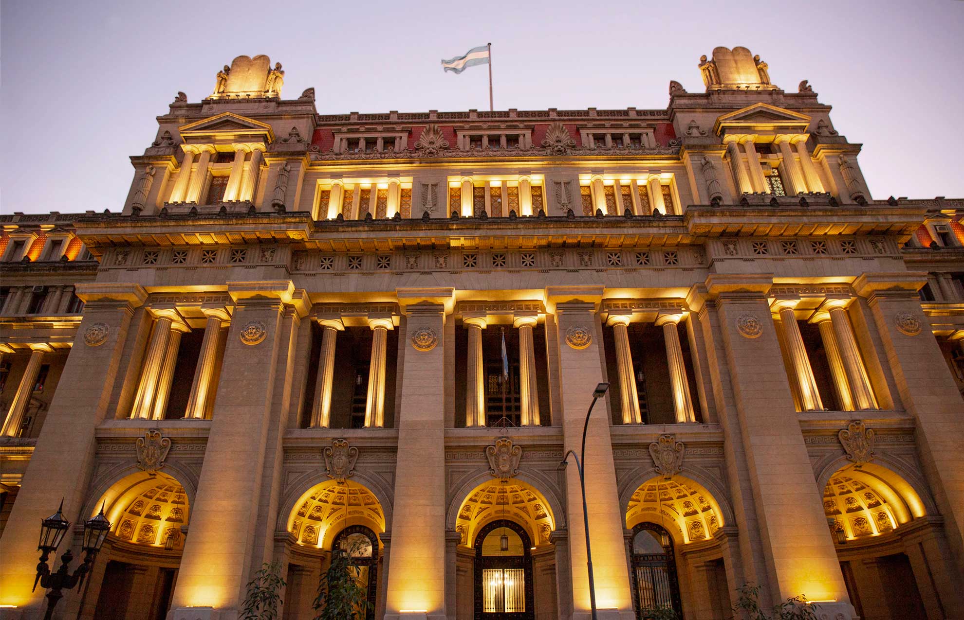 La Corte Suprema de Justicia de la Nación frenó embate por daño ambiental en aguas patagónicas