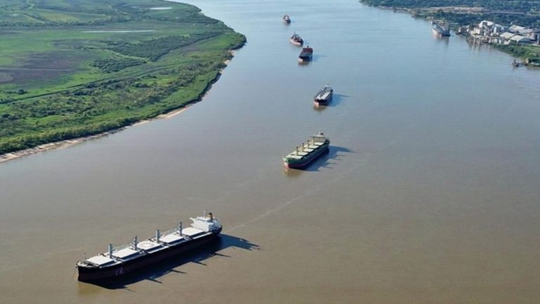 Controversias por el peaje en la Hidrov铆a Paraguay-Paran谩 a Washington