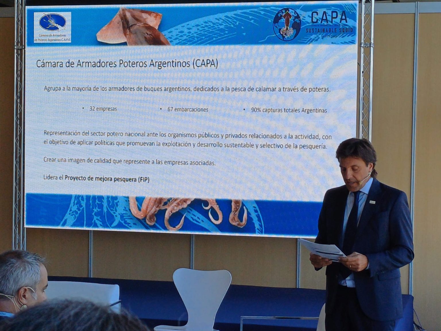 Liberman felicitó en Conxemar 2023, a directivos de la Cámara de Armadores Poteros Argentinos por el esfuerzo en lograr la certificación del Calamar Illex Argentinus