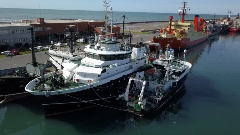 INIDEP cumple hoy 46 años al servicio de la investigación y el desarrollo pesquero en el mar argentino