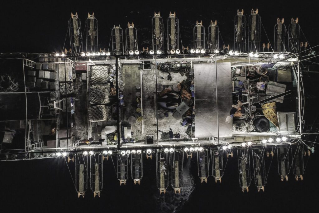 Perú. La pesca de buques poteros chinos sobre la milla 200 se tornó casi incontrolable