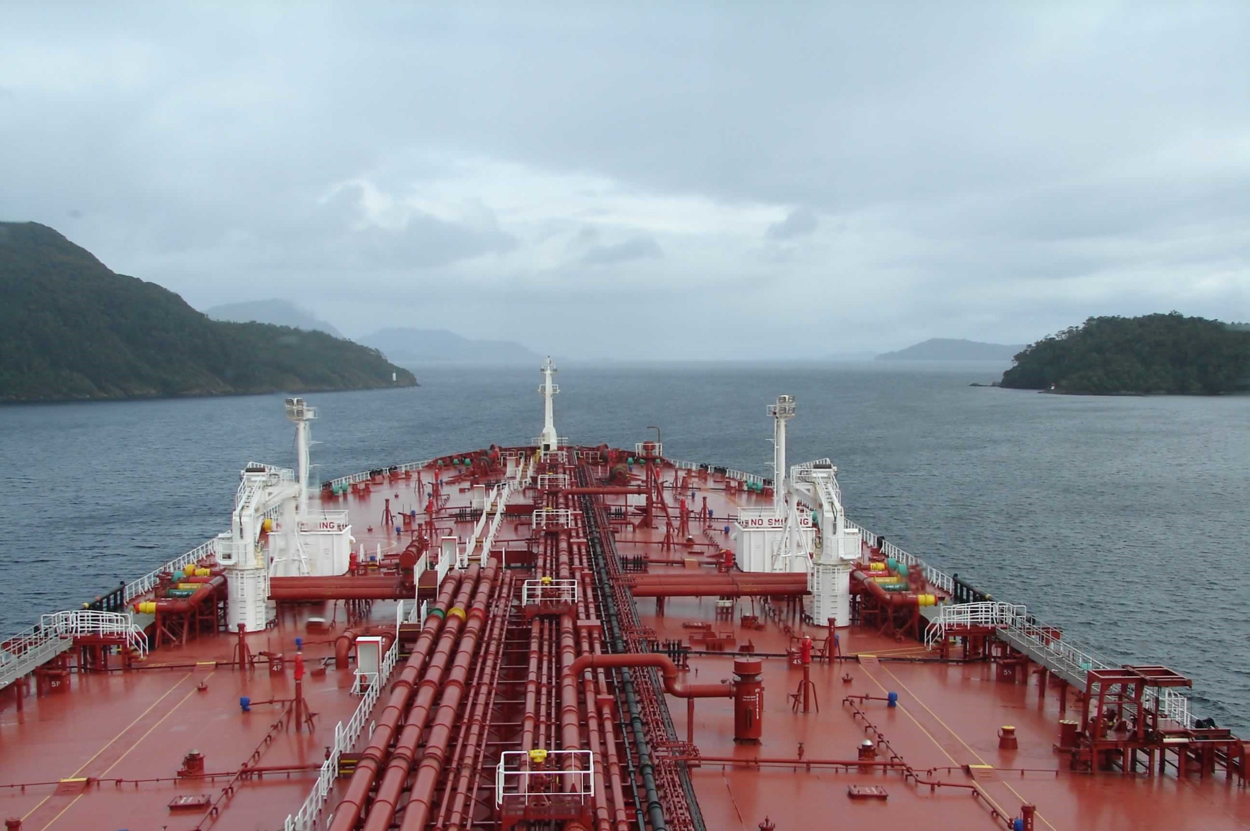 El Estrecho de Magallanes se convierte en una alternativa al Canal de Panamá