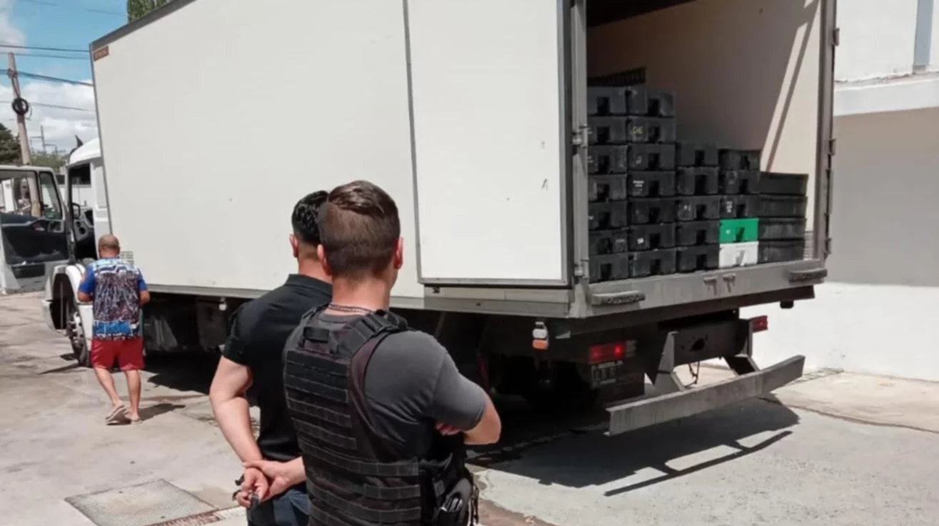 Decomisan langostino en Chubut