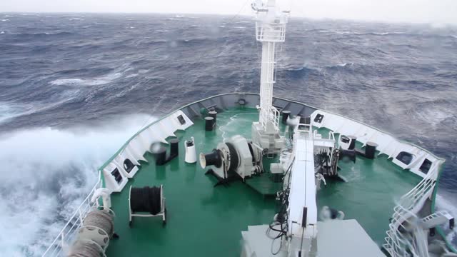 Industria pesquera y naval, ante una semana difícil