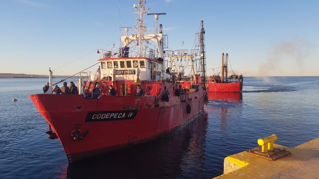 Pedido de intervención al gobernador de Chubut en el conflicto pesquero