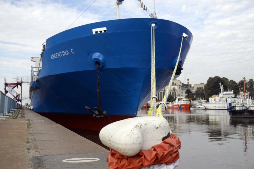 Cabotaje y marina mercante. Un nuevo horizonte para el comercio exterior argentino