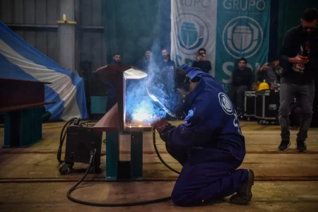 Duro discurso de Fernando 脕lvarez Castellano contra la gesti贸n anterior de Pesca en SPI