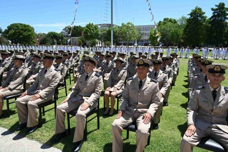 La Prefectura Naval Argentina abre concurso para profesionales
