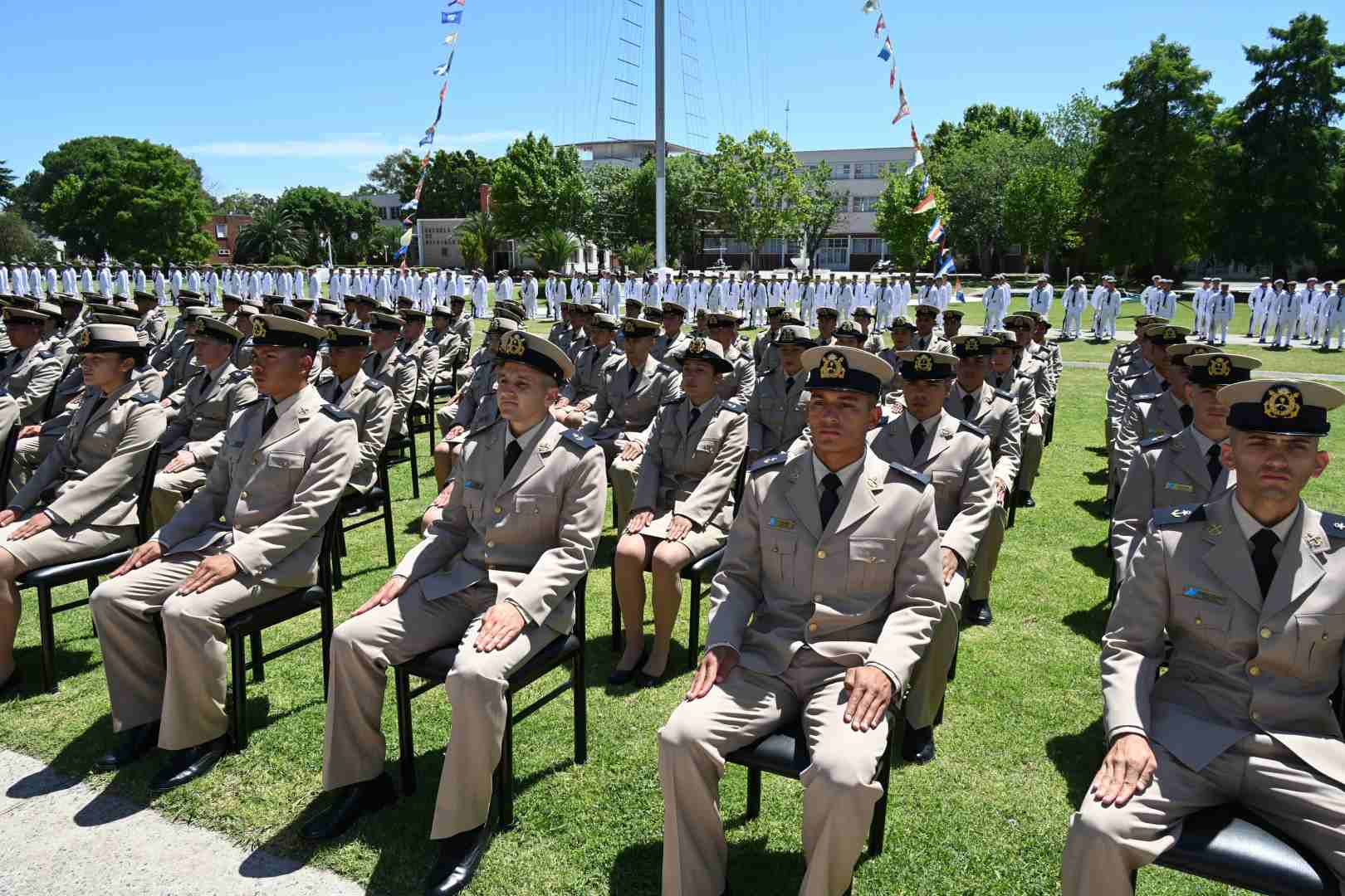 La Prefectura Naval Argentina abre concurso para profesionales
