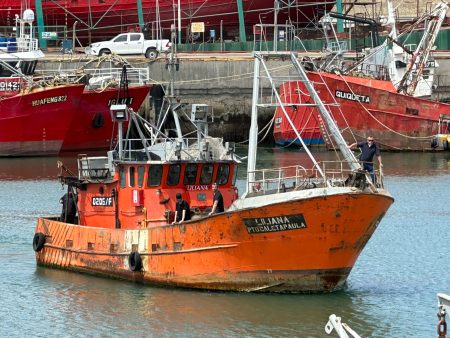 Santa Cruz busca generar ingresos y mano de obra accediendo a la Industria Pesquera