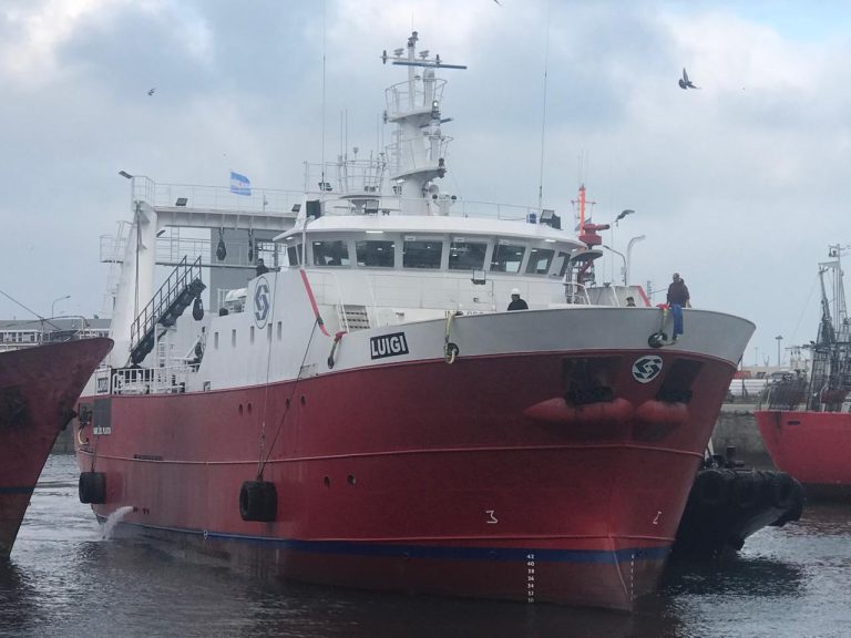 Designaron buques para la prospecci贸n de langostino en Aguas Nacionales