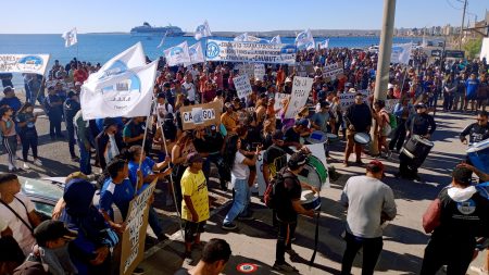 Preocupante. Denuncian ataque y amenazas durante paro nacional en la industria pesquera de Puerto Madryn