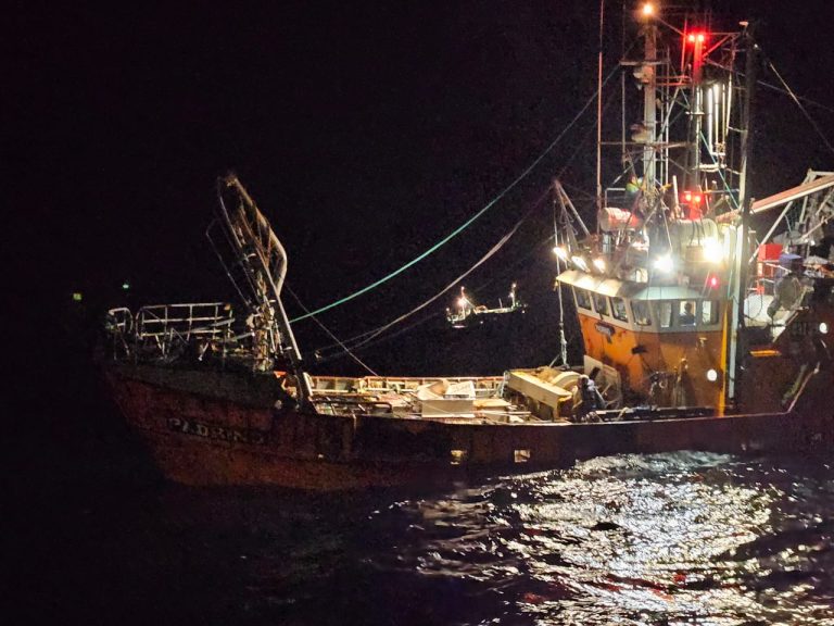 Langostino. Nueva colisi贸n entre buques pesqueros