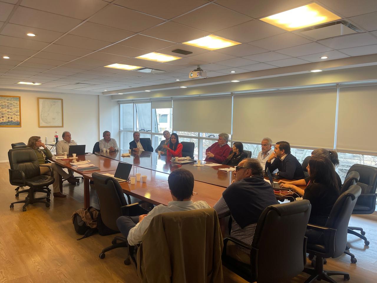 Langostino: Miembros del Proyecto de Mejoras en la pesquería fueron recibidos por el CFP