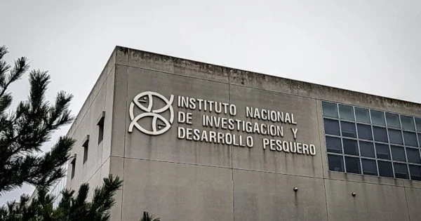 Reconocimiento al desempeño destacado: El Instituto Nacional de Investigación y Desarrollo Pesquero premia la excelencia
