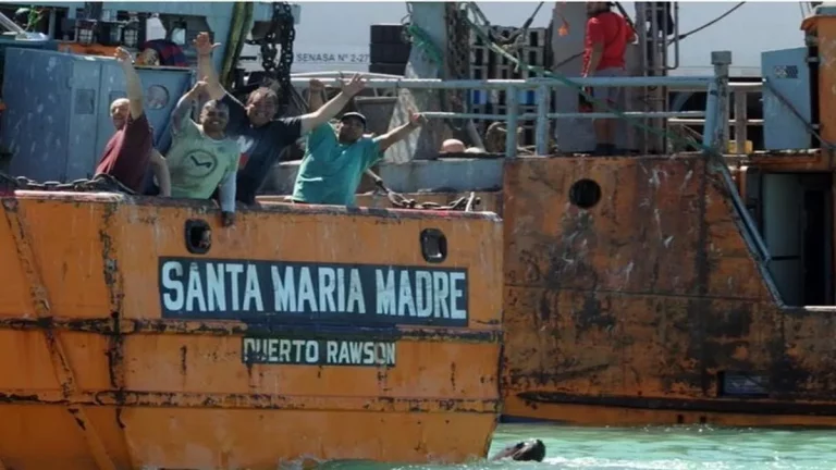 Ram贸n Vera denuncia abandono de la dirigencia de SOMU tras firma de acuerdo salarial en Rawson