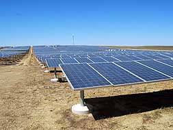Chubut. El titular de CONARPESA impulsa planta para lograr la autosuficiencia energética