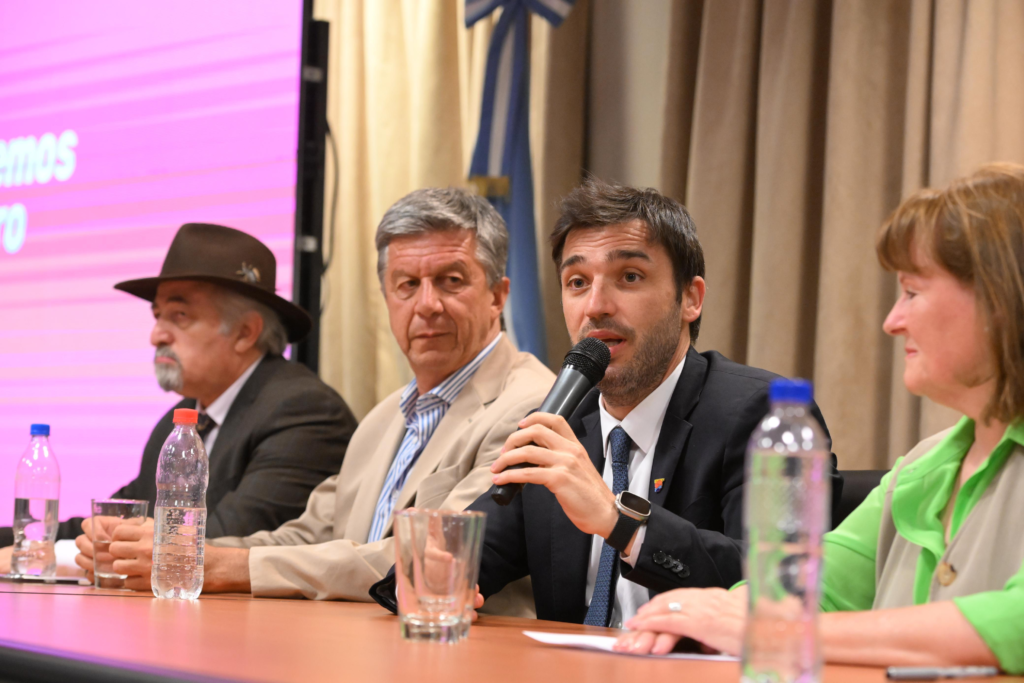 Comodoro Rivadavia se revitaliza: Llaman a licitación para poner en funcionamiento astillero patagónico
