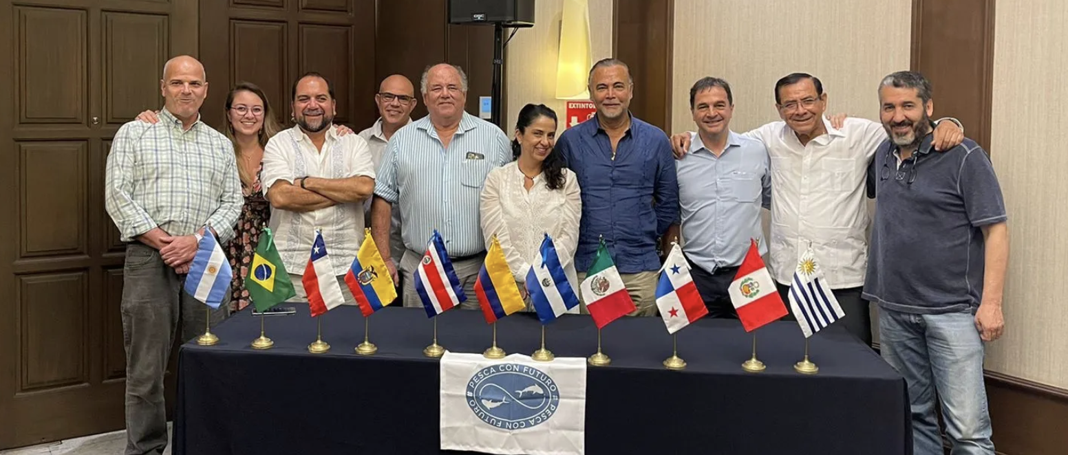 ALPESCAS refuerza su compromiso con el reciclaje de redes de pesca en Latinoamérica