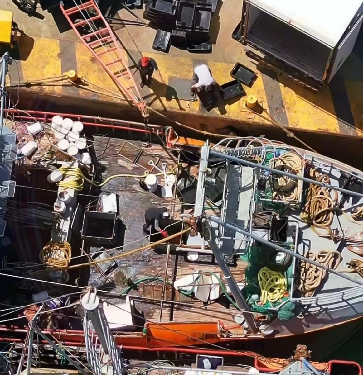 Conarpesa finalizó la temporada de langostino en Rawson tras un fuerte cruce con el SOMU