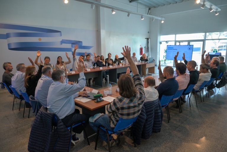 Renovaci贸n y compromiso: Marcelo Dom铆nguez asume la presidencia de ABIN en una nueva etapa para la industria naval bonaerense