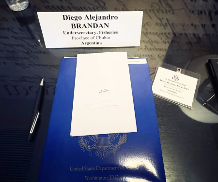 Chubut fortalece la cooperación internacional en pesca durante misión oficial en Washington