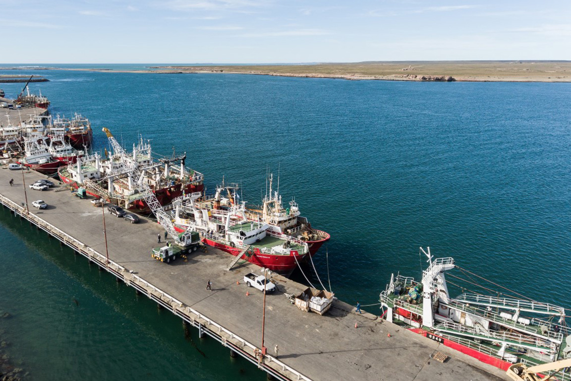 Puerto Deseado: El naufragio de un sueño