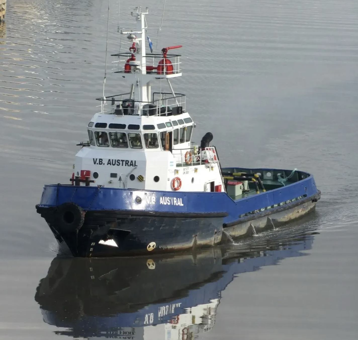 Remolcadores Mar del Plata refuerza su flota con la incorporaci贸n del V.B. Austral