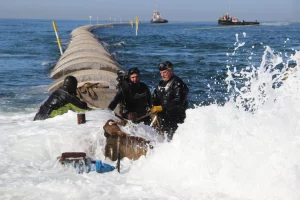 En la profundidad del Atlántico: El trabajo invisible que mantiene en funcionamiento al Emisario Submarino de Mar del Plata