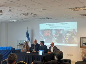 Argentina da un paso clave hacia el control y fiscalización pesquera digital con apoyo de la FAO