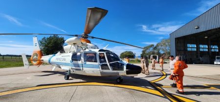 Entrenamiento de b煤squeda y rescate de Prefectura Mar del Plata: Para salvar vidas en el mar