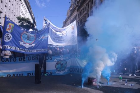 Hoy, marineros se movilizan a Plaza de Mayo contra la reducción salarial y el decreto 340/2025