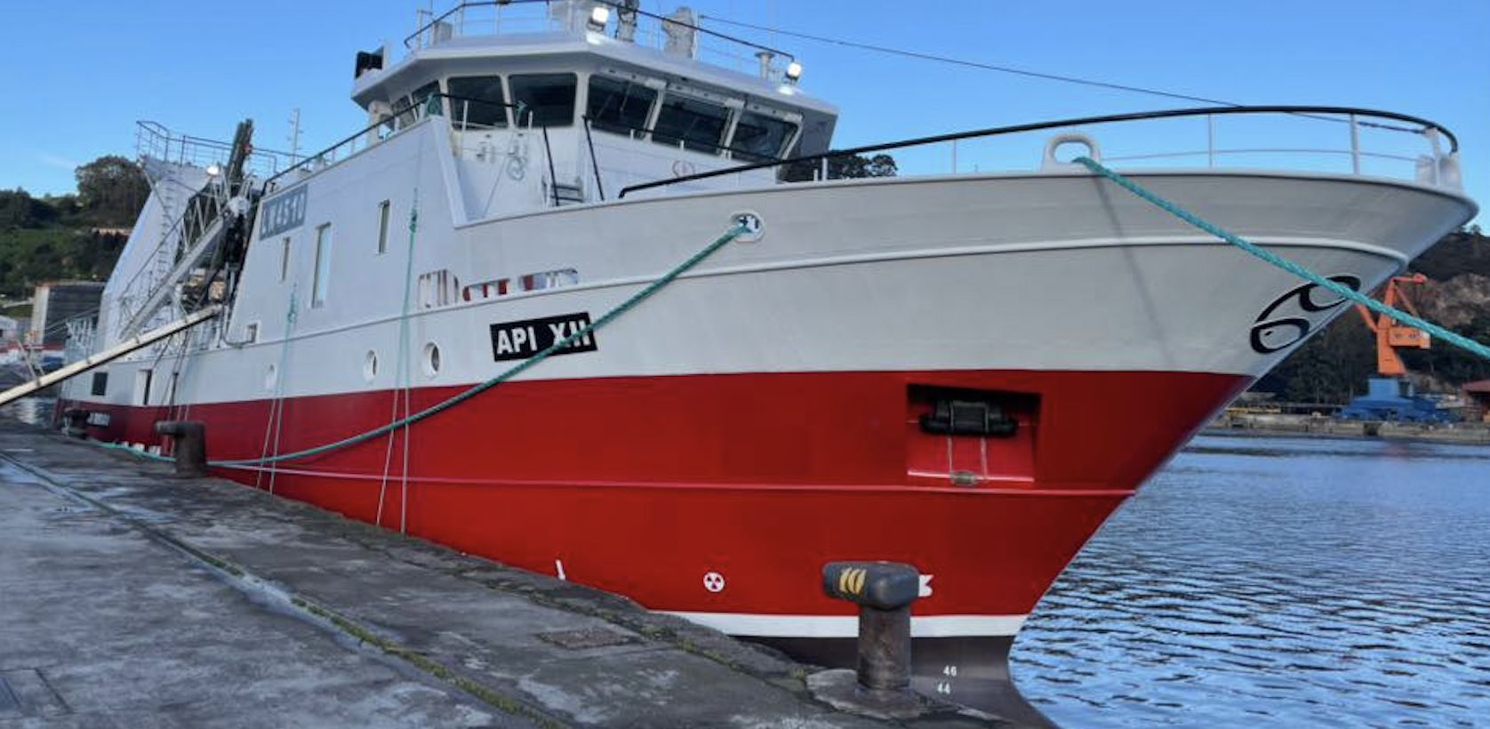 Pesquera Santa Cruz deberá cumplir con el desguace del Capitán Giachino. El CFP le otorga prórroga