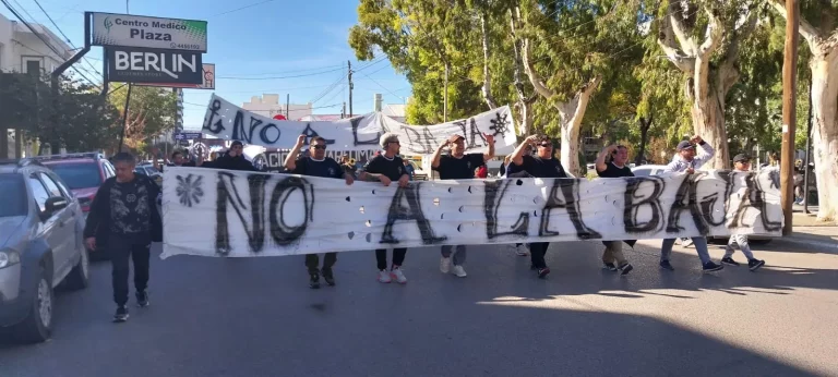 Trabajadores marÃtimos exigen medidas concretas: Ya no alcanza con decir «no a la baja»