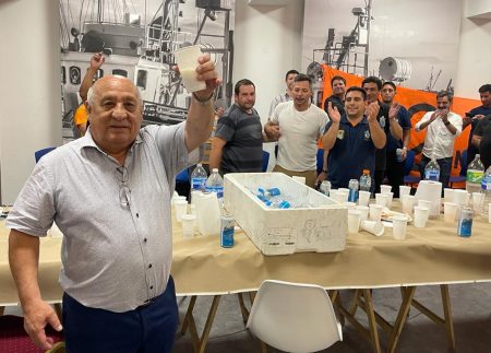 Temporada abierta, barcos amarrados: El SOMU denuncia ante el CFP