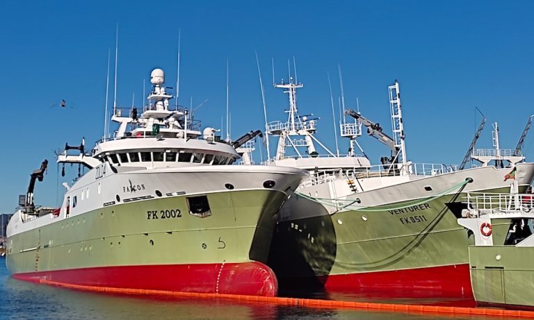 Proponen crear un comité para estudiar el impacto de la pesca ilegal británica en aguas fueguinas