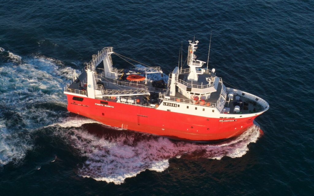 Langostino. Prospectan la Subárea 11: Cinco buques autorizados por el CFP