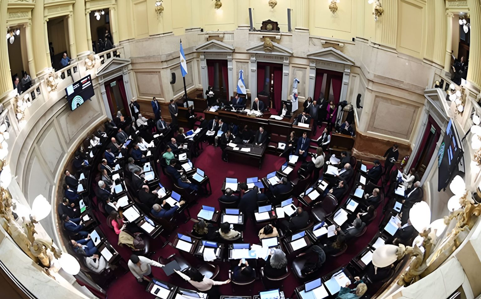 Rechazo definitivo al DNU 340/2025: El Senado desestimó el régimen de excepción para la marina mercante