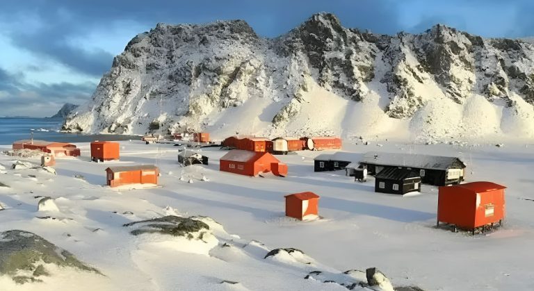 Argentina y Perú impulsan proyectos conjuntos para fortalecer su presencia en la Antártida