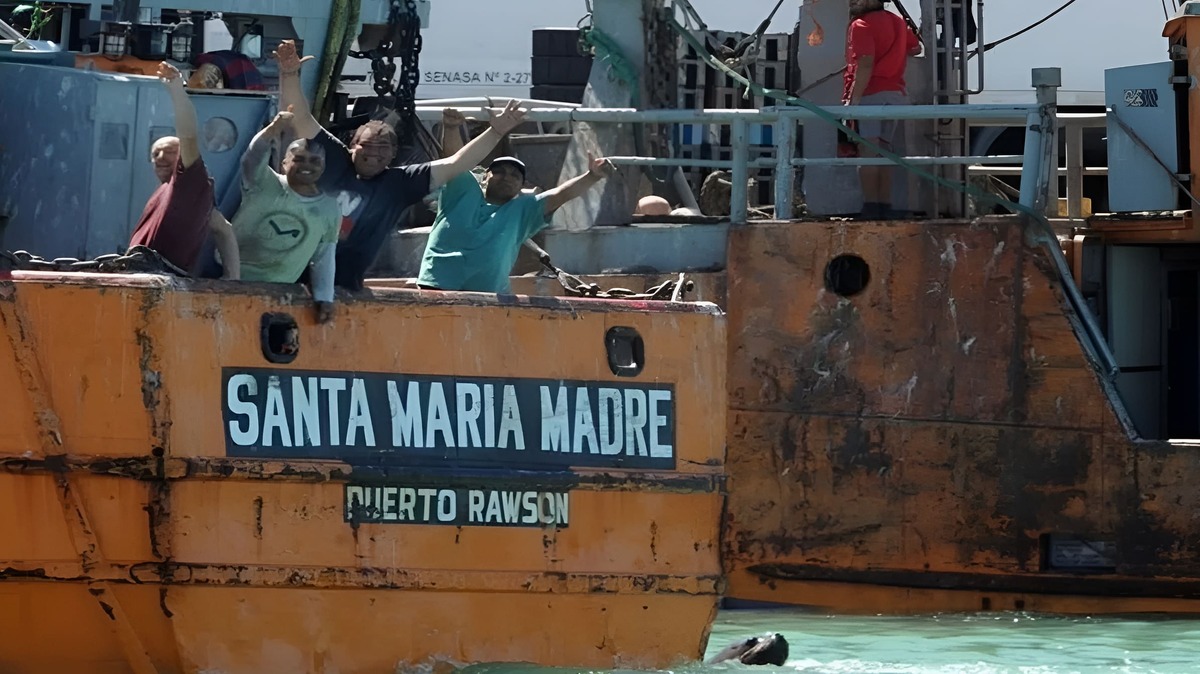 Expectativa por la reuni贸n del SOMU en Rawson ante el inicio de la temporada de langostino