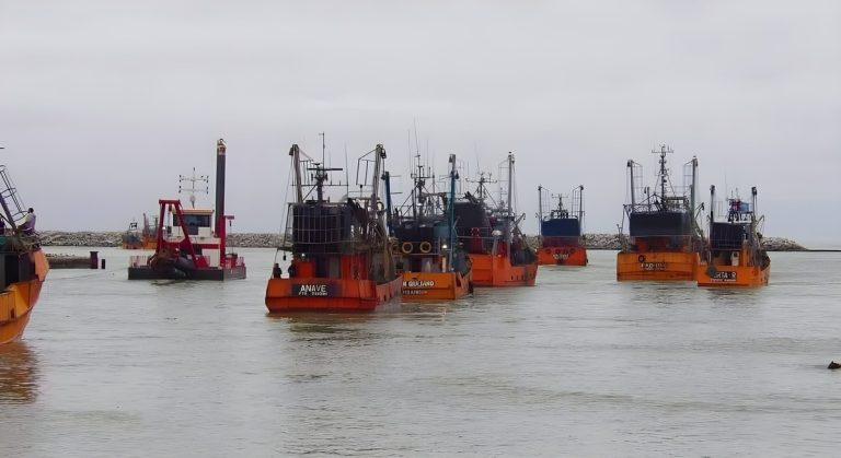 La CAFACh formaliz贸 ante la Secretar铆a de Pesca el pedido de prospecci贸n de langostino