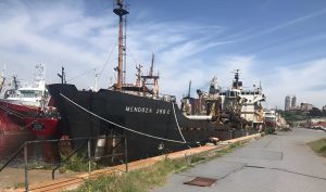 Etapa final de la burocracia administrativa: Finalmente comenzó el desguace de la draga Mendoza 259 C