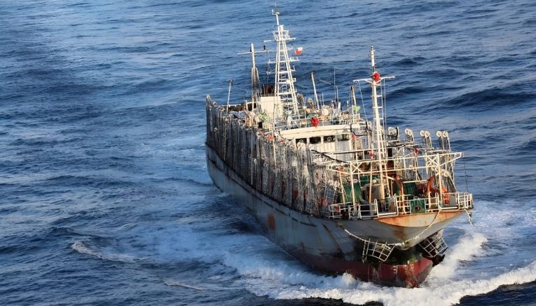 Reuni贸n en pesca para fortalecer el control de la milla 200 y prevenir la pesca ilegal