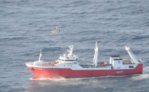 Rescate aéreo en el Atlántico Sur a 118 millas náuticas de Mar del Plata